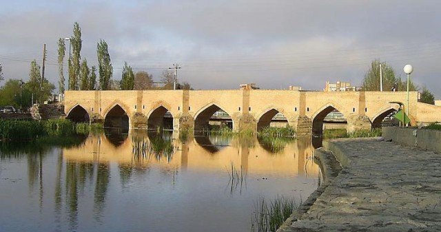 Yeddi goz bridge (Seven eyes bridge)